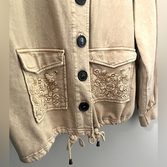 Solitaire Embroidered Jacket - Picture 3 of 4